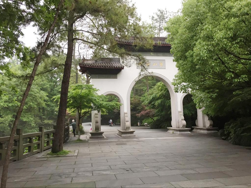 Two Towns Hostel Hangzhou Exterior photo